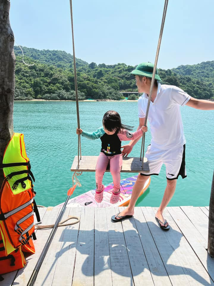 Cả gia đình rủ nhau du lịch tại đảo Cô Tô để tận hưởng phút giây thảnh thơi, hoà mình vào thiên nhiên - Ảnh 5.