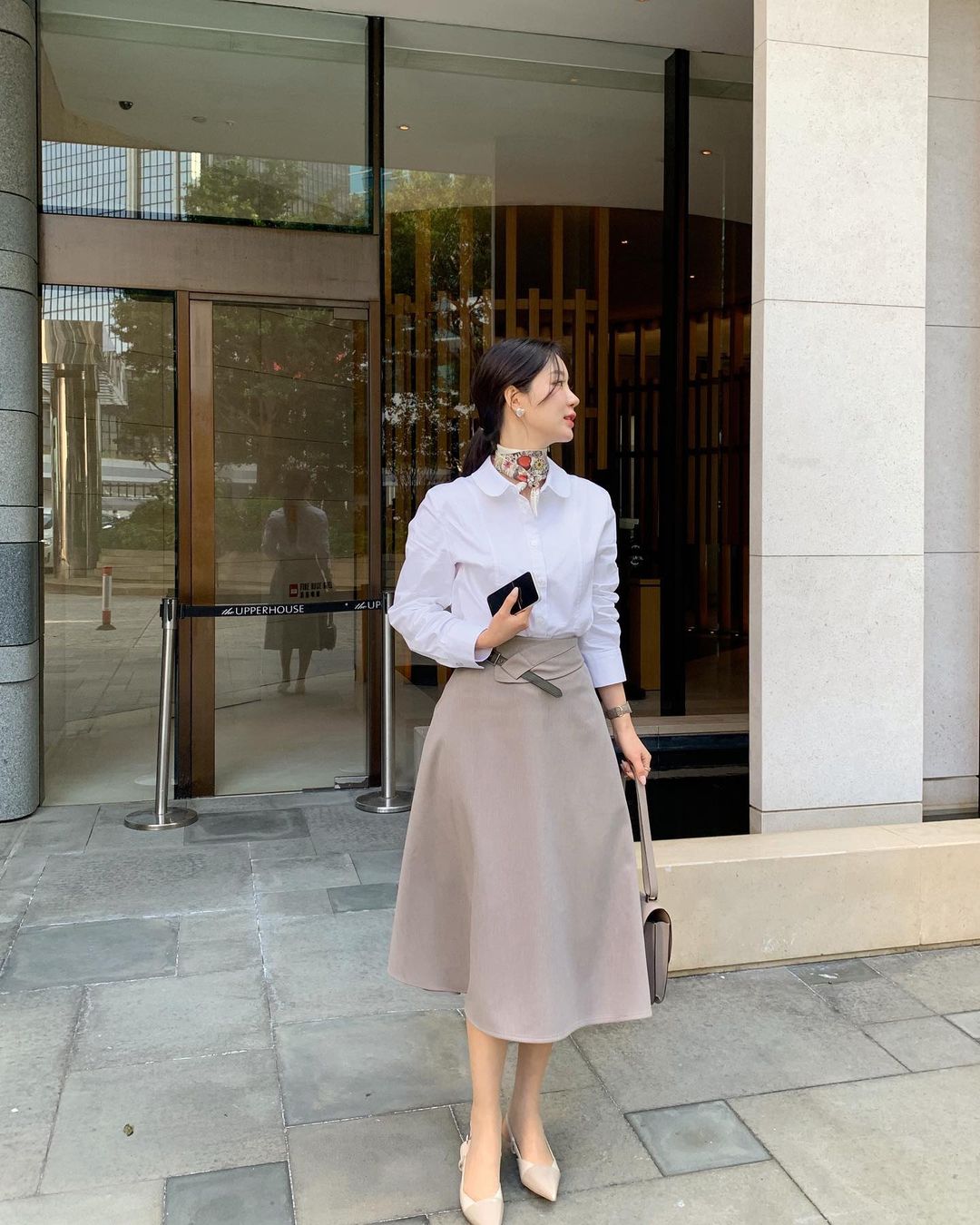 Nàng blogger mê diện chân váy dài gợi ý 9 cách lên đồ thanh lịch đến công sở - Ảnh 7.