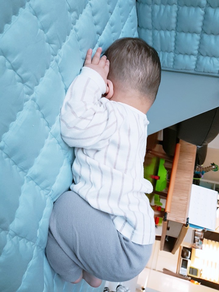 3 tư thế ngủ bé nào cũng thích nhưng lại tiềm ẩn nhiều nguy cơ sức khỏe - Ảnh 2.