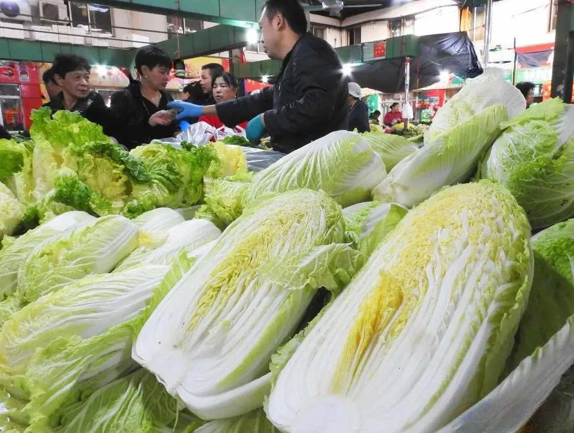 Lão nông tiết lộ những khác biệt của 2 loại cải thảo và 3 điểm phải lưu ý khi mua để tránh nhầm lẫn, chọn được loại ngon, an toàn  - Ảnh 4.