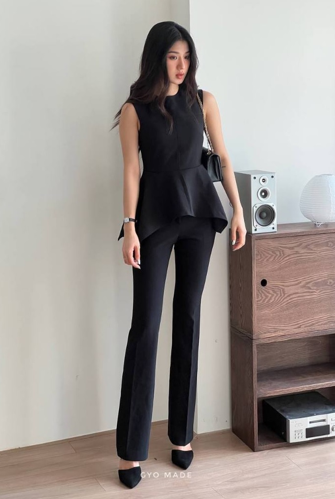 8 mẫu áo peplum sang xịn, tôn eo thon mà nàng béo bụng không thể bỏ qua - Ảnh 1.