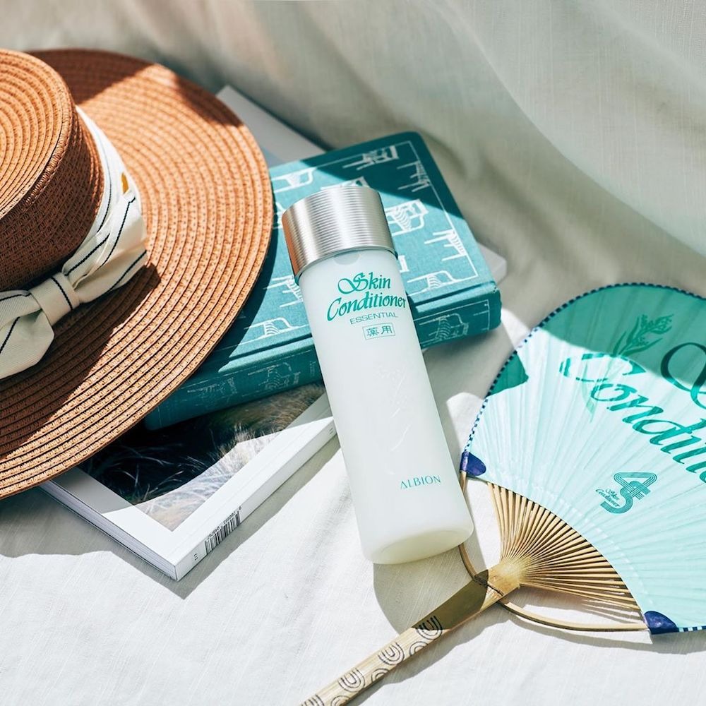 5 chiêu dưỡng da của bà mẹ 51 tuổi trẻ trung như con gái 22 tuổi - Ảnh 7.