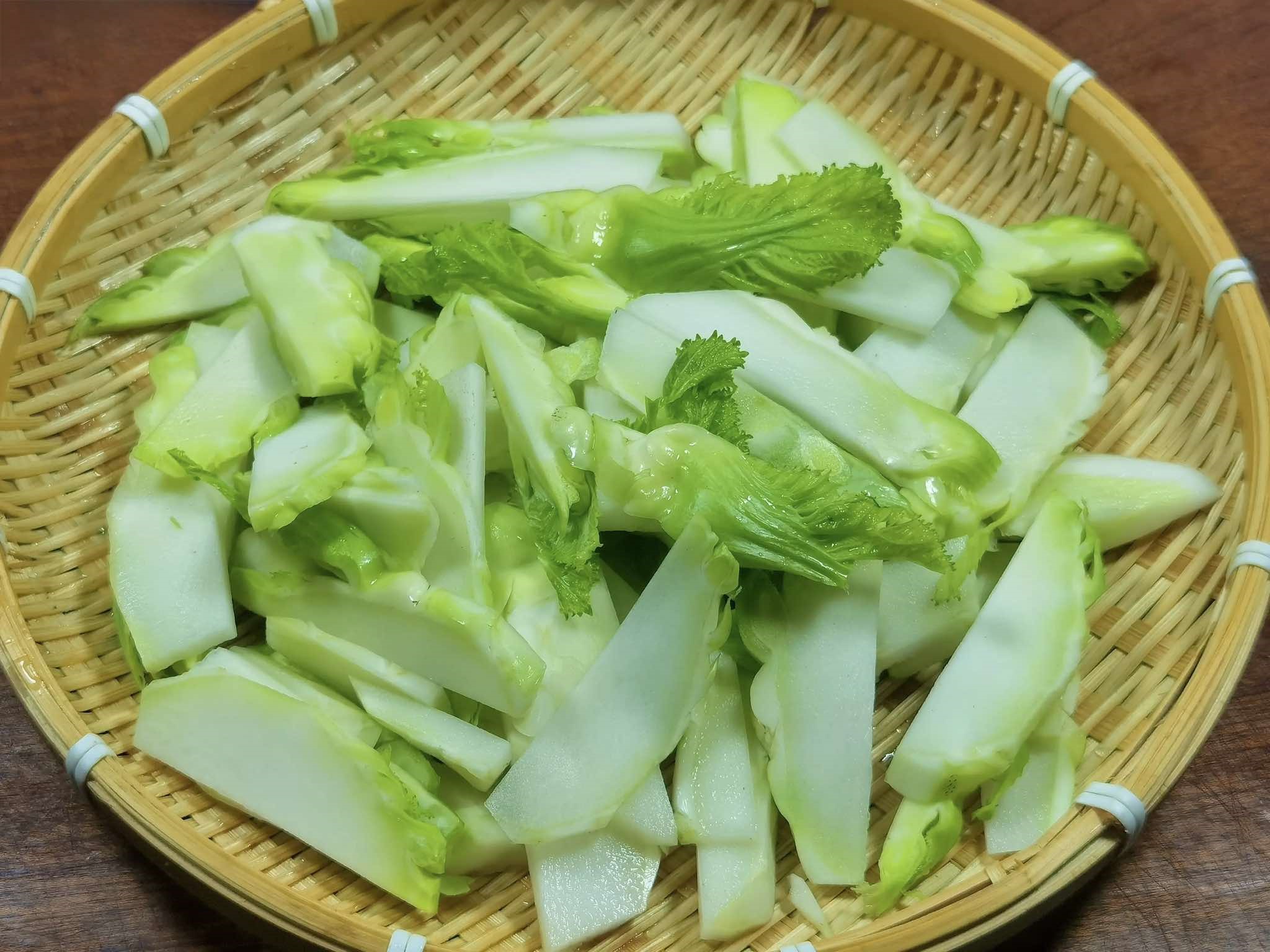 rau-mam-da-xao-toi-2-17404077861371669490295.jpg