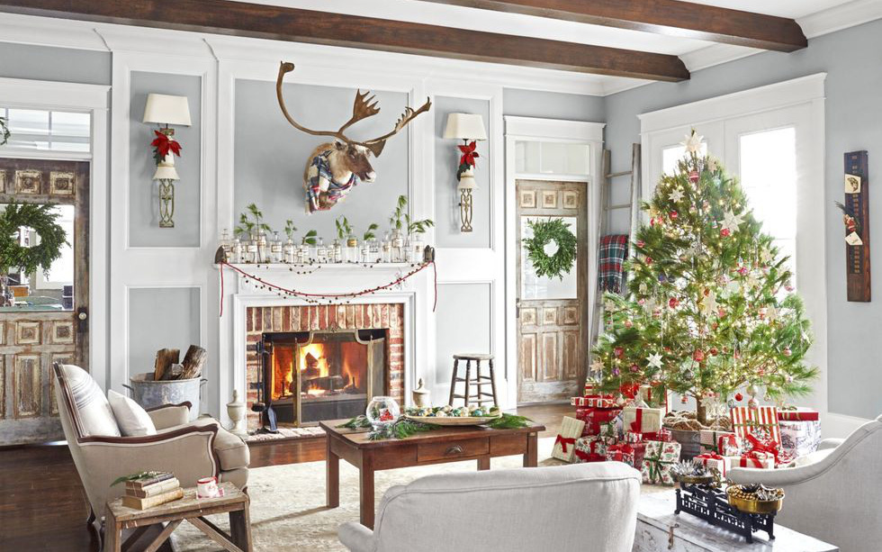 Những cách tạo không khí vui vẻ cùng nét nổi bật độc đáo cho phòng khách nhà bạn dịp Giáng sinh