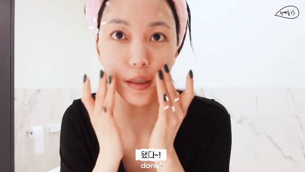 39 tuổi vẫn trẻ như gái đôi mươi, Han Ye Seul tiết lộ cách chăm da gây sốc: Thường không tẩy trang buổi tối, dồn hết nỗ lực skincare vào buổi sáng - Ảnh 5.