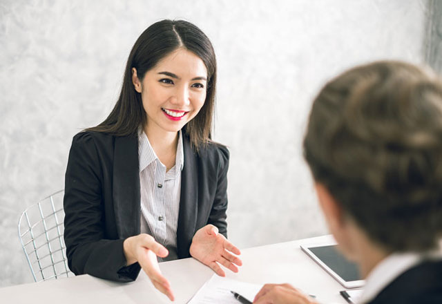 4 câu hỏi ứng viên nên chủ động hỏi lại nhà tuyển dụng khi đi phỏng vấn, đảm bảo sẽ gây ấn tượng ngay tắp lự - Ảnh 1.