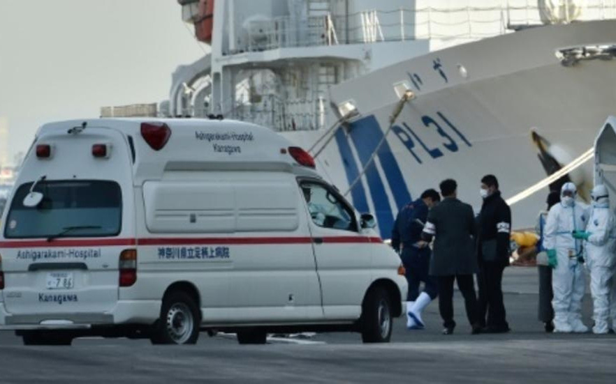 Thêm trường hợp nhiễm virus corona trên du thuyền 3.700 người, nhiều hành khách phản ứng khi bị cách ly 14 ngày