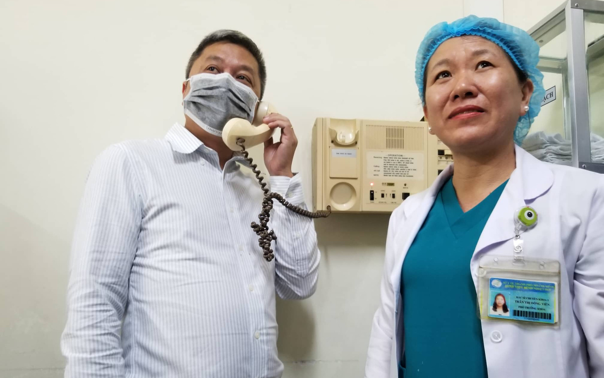 Thứ trưởng Bộ Y tế bay vào Nam thị sát, nói chuyện với Việt kiều Mỹ nhiễm virus corona phát hiện tại TP.HCM