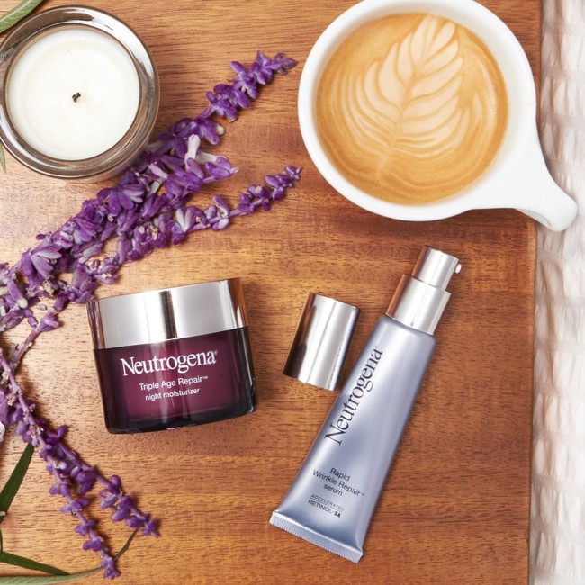 10 lọ serum xuất sắc nhất năm 2020: Dùng xong da cứ đẹp nõn nà, bảo sao chị em đua nhau mua - Ảnh 1.