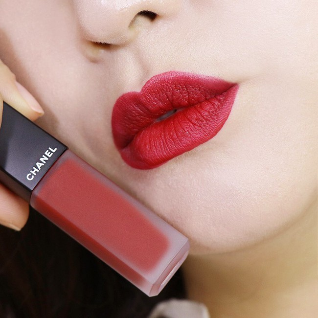 10 cây son hi-end đáng ao ước nhất năm 2020: Màu nào cũng đầy vẻ thượng lưu, mọi tông da đều có thể tìm thấy "chân ái" - Ảnh 1.