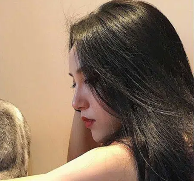 Đến quản lí khách sạn giúp bạn thân một hôm, tôi điêu đứng khi phát hiện bí mật động trời của chị chồng đáng kính - Ảnh 1.