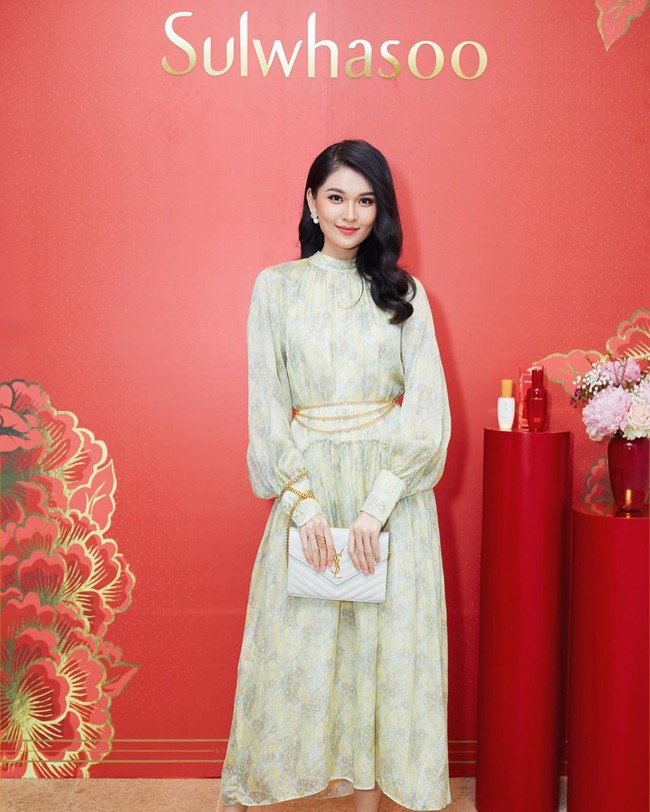 Á hậu Thùy Dung có bao ý tưởng diện váy đẹp xinh và thanh lịch thế này, chị em không tham khảo thì quá phí - Ảnh 8.