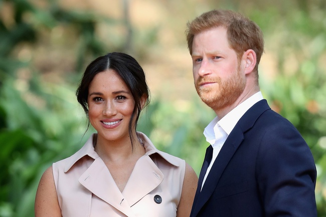 Chị em công sở muốn độc lập về tài chính hãy làm theo 5 bước mà Hoàng tử Harry và vợ Meghan đã khuyên bảo dưới đây! - Ảnh 2.