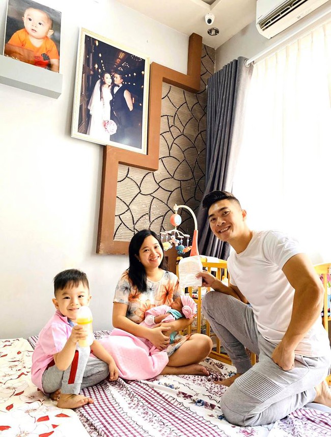 MC Hồng Phượng tiết lộ mỗi ngày uống 2 loại nước để sữa về nhanh sau sinh mổ và còn thừa sữa trữ đông cho con - Ảnh 1.