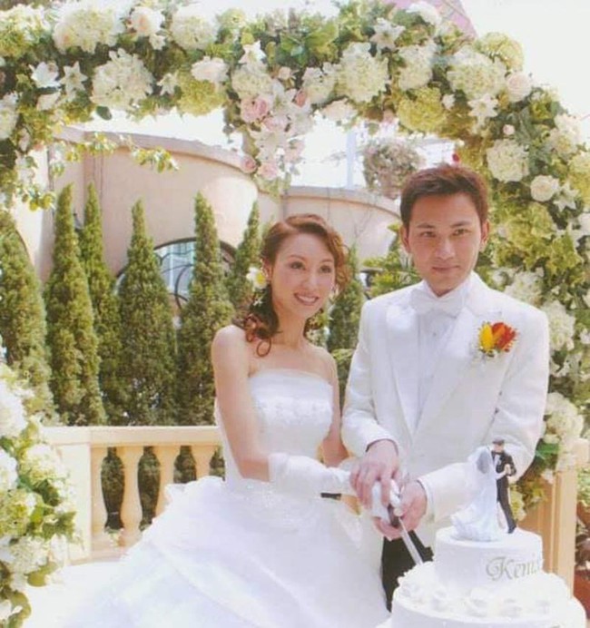 "Mối hận Kim Bình" trên TVB: Nữ chính là Hoa Đán giàu nhất Hồng Kông, cưới Lâm Văn Long đẹp trai còn làm sếp đài truyền hình - Ảnh 8.