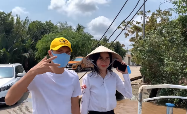 Công Vinh - Thủy Tiên: Làm từ thiện tiền tỷ nhưng cuộc sống lại hết sức giản dị, tách biệt với showbiz nhưng không thiếu những chuyện thú vị  - Ảnh 6.
