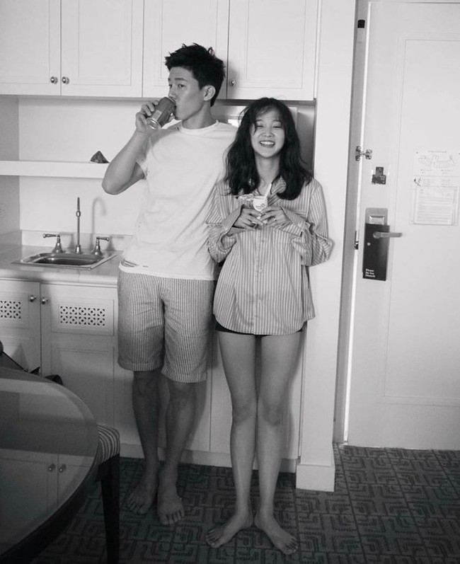 Bộ ảnh cuộc sống đời thường cặp vợ chồng mỹ nhân "Mặt trăng ôm mặt trời" gây sốt mạng xã hội Hàn Quốc, nhìn là muốn kết hôn liền - Ảnh 5.