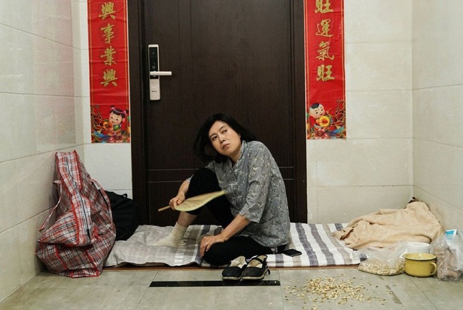 "Nữ nhân bán nhà" tập cuối cắt xén cẩu thả, Tôn Lệ - La Tấn không có một nụ hôn trọn vẹn - Ảnh 6.