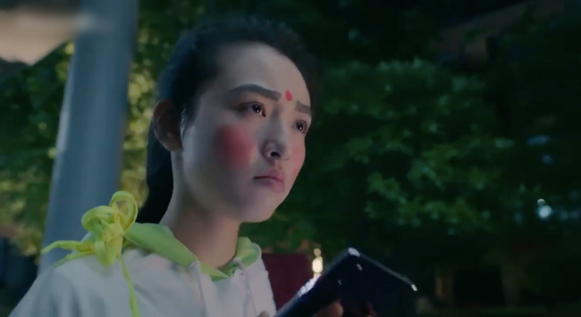 "Lê hấp đường phèn" đạt No.1 bảng vàng rating, Douban cực khủng, nữ chính Ngô Thiến từ xinh đẹp trở nên xấu xí  - Ảnh 10.