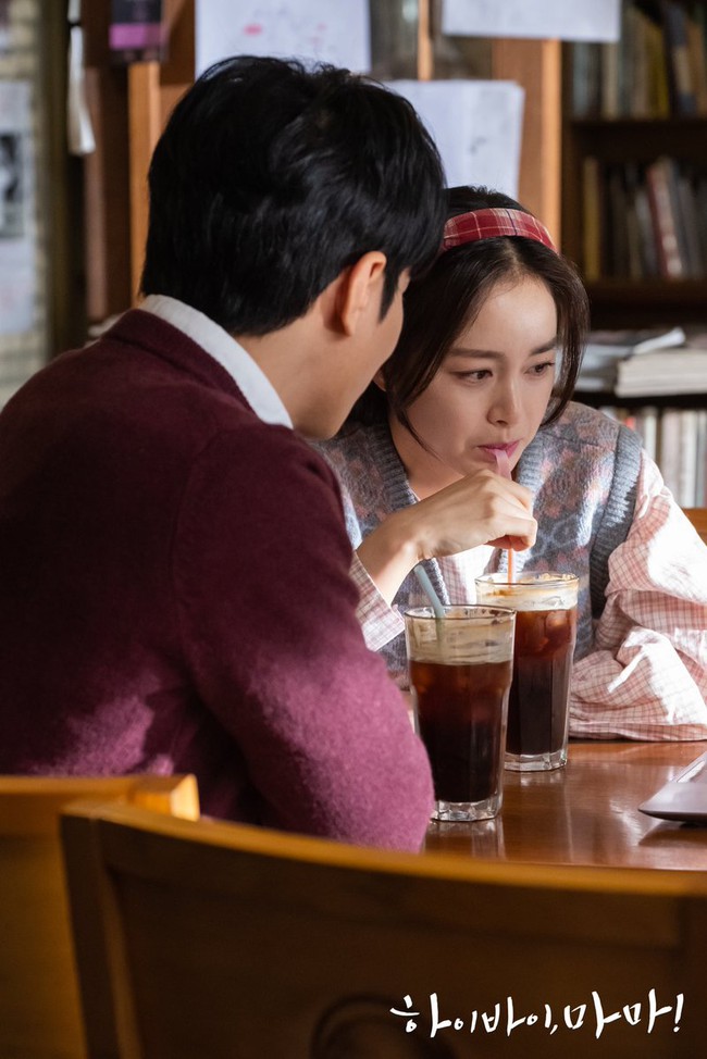 Ngắm Kim Tae Hee diện bờm tóc trong phim mới lại nhớ đến cô thời "Chuyện tình Harvard": Khả năng lão hóa ngược đúng là không thể đùa được - Ảnh 2.