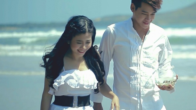 Loạt MV Phùng Ngọc Huy - Mai Phương làm tình nhân: Xót xa trước cảnh yêu đương, hứa bên nhau mãi mãi - Ảnh 9.