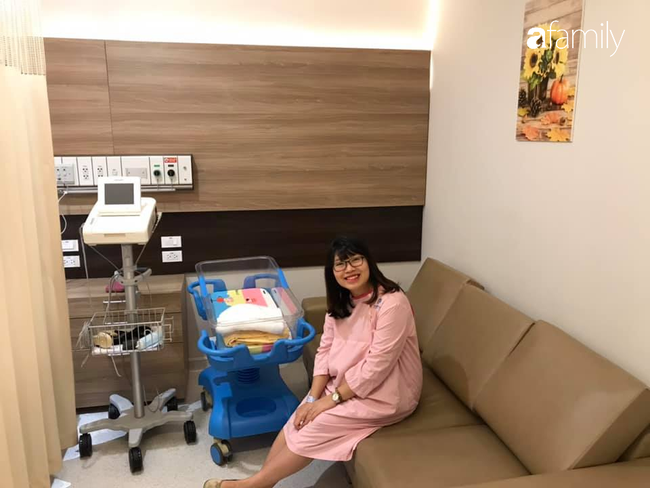 Mẹ Hà Nội đi đẻ "sướng như tiên" hết 32 triệu: Phòng nghỉ tiện nghi, bác sĩ quan tâm thường xuyên, xuất viện có xe đưa về - Ảnh 2.
