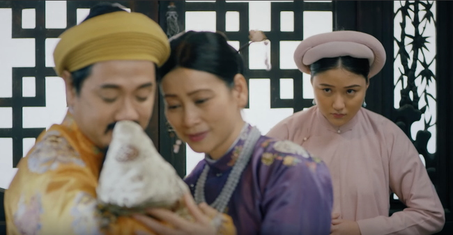 "Phượng Khấu" lên sóng tập 1: Fan ngỡ ngàng vì Hồng Đào bị lồng tiếng lệch pha, lời thoại quá kịch, âm thanh ồn ào - Ảnh 11.