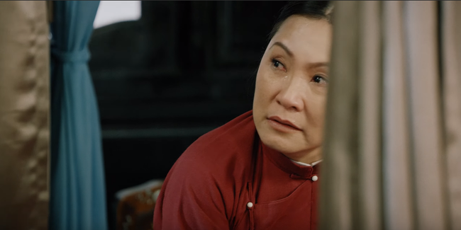 "Phượng Khấu" bị chê lồng tiếng: Đạo diễn kể sự thật Hồng Đào bị suy nhược cơ thể phải điều trị ở Mỹ - Ảnh 4.