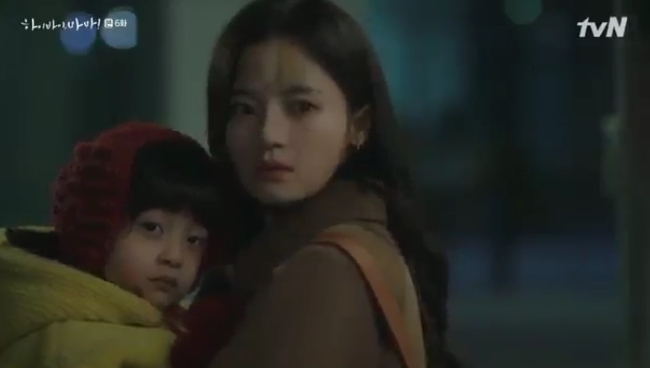 "Hi Bye, Mama": Kim Tae Hee đánh nhau tơi tả với vợ mới của chồng, quyết tâm giành lại quyền nuôi con - Ảnh 10.