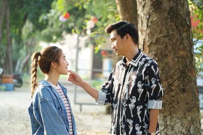 Phim "độc lạ" thế sóng "Cô gái nhà người ta" hóa ra là tác phẩm remake Hàn Quốc - Ảnh 4.
