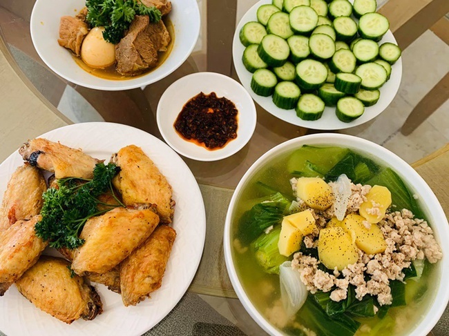 Hội các bà mẹ Vbiz đảm đang mùa dịch: Tăng Thanh Hà lên thực đơn cực "healthy", Thanh Thảo ở Mỹ nhưng nấu món Việt vẫn "đỉnh" - Ảnh 7.