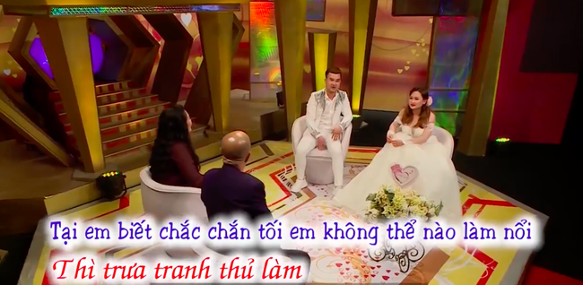 "Vợ chồng son": Bị vợ nghi đồng tính, nam khách mời "làm liền" mấy hiệp trước đêm động phòng - Ảnh 10.