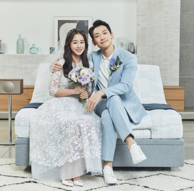 Bài phỏng vấn đặc biệt của Kim Tae Hee sau 4 năm làm vợ Bi Rain: Có nhiều điều vất vả khi kết hôn nhưng gia đình khiến tôi không cô đơn  - Ảnh 2.