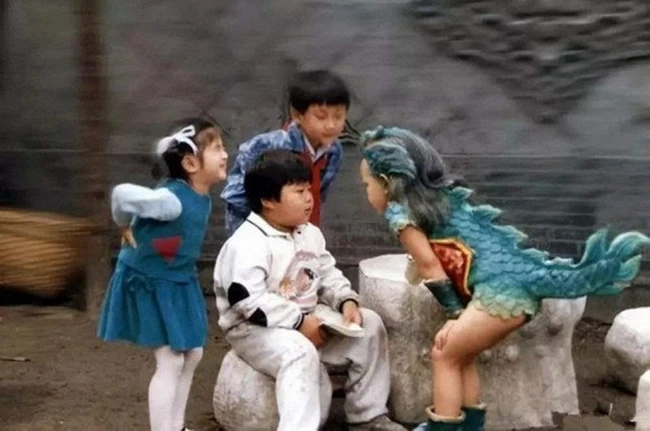 Phim kinh điển "Tiểu Long Nhân": Sau 28 năm vẫn không ai biết mặt mẹ rồng nhỏ nhưng bài học về tình mẫu tử thì gây chấn động - Ảnh 9.
