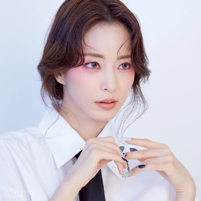Top 10 mỹ nhân Hàn Quốc thế kỷ 21: Bộ ba nữ thần "Tae - Hye - Ji" đều có mặt nhưng đỉnh cao nhất phải là người đẹp huyền thoại 49 tuổi này  - Ảnh 5.
