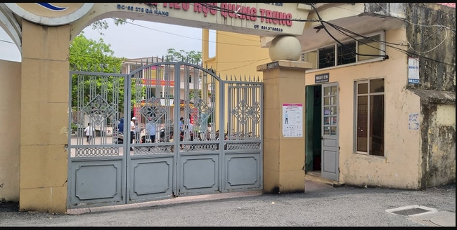 Trần tình của mẹ bé gái lớp 1 đứng nắng trước cổng trường ở Hải Phòng: Tôi sợ cộng đồng mạng - Ảnh 3.
