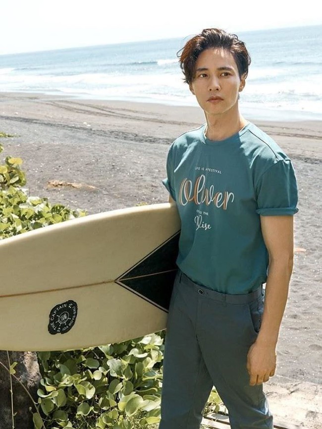 Đẳng cấp của "Thánh sống" Won Bin: Lười tới nỗi 10 năm không thèm đóng phim nhưng chỉ chụp ảnh quảng cáo thôi cũng đủ gây bão  - Ảnh 3.