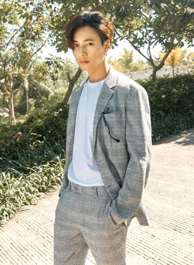 Đẳng cấp của "Thánh sống" Won Bin: Lười tới nỗi 10 năm không thèm đóng phim nhưng chỉ chụp ảnh quảng cáo thôi cũng đủ gây bão  - Ảnh 17.