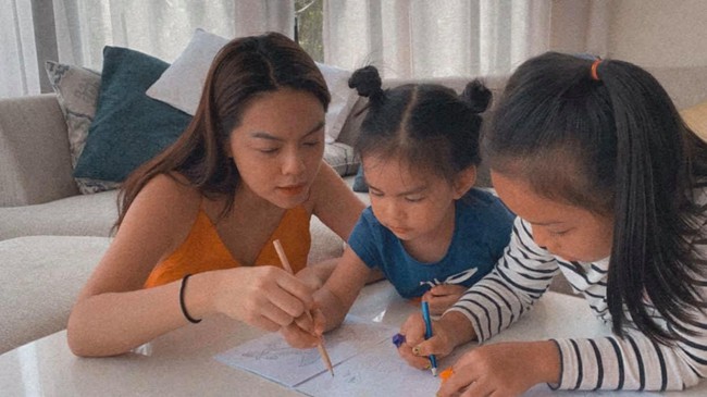 Những bà mẹ đơn thân mạnh mẽ của Vbiz: Thu Quỳnh, Phạm Quỳnh Anh có cú "lột xác" ngoạn mục nhưng đáng nể nhất vẫn là Hiền Thục - Ảnh 4.