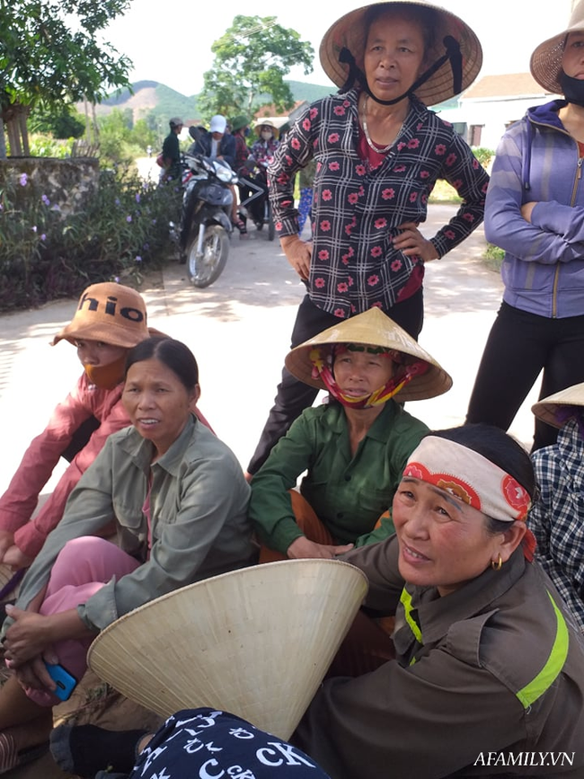 Nỗi đau gia đình bé trai 5 tuổi tử vong trong căn nhà hoang: “Con tôi nằm lạnh lẽo trong rừng suốt 2 ngày, mà không hề hay biết” - Ảnh 3.