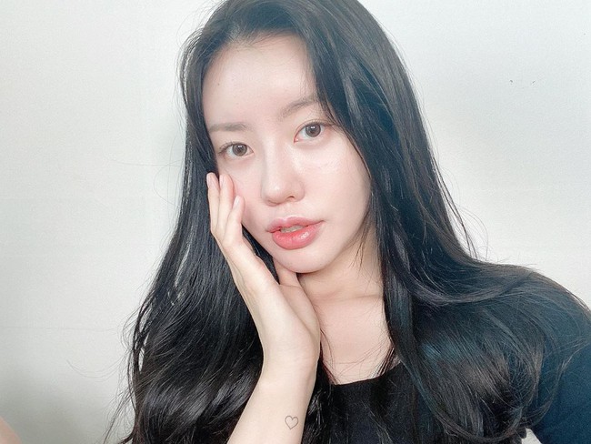 5 vấn đề chăm da nhức nhối nhất của các chị em ngoài 30 tuổi và những lời khuyên chân thành từ bác sĩ  - Ảnh 3.