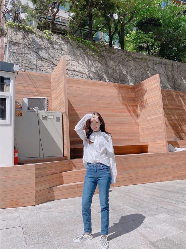Những nàng thấp bé cứ học 12 set đồ của hội "nấm lùn" Kpop thì đảm bảo luôn sành điệu và cao ráo - Ảnh 8.