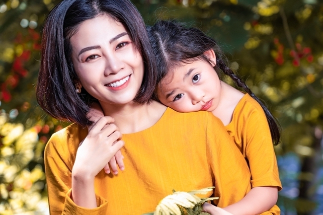 Quản lý cũ phản bác bố mẹ Mai Phương, tiết lộ sự thật về cuộc điện thoại của Phùng Ngọc Huy trong tang lễ cố diễn viên - Ảnh 4.
