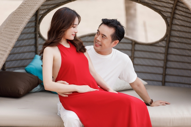 Sara Lưu - Dương Khắc Linh tiết lộ đã mang song thai 4 tháng, vợ chồng rủ nhau đi du lịch từ trong nước ra nước ngoài liên tục - Ảnh 8.
