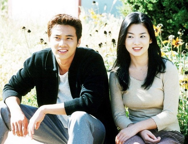 Mối quan hệ ít người biết của Song Hye Kyo - Won Bin: Chưa từng màu mè khoe khoang nhưng lại tin tưởng tới mức chia sẻ cả chuyện yêu đương - Ảnh 2.