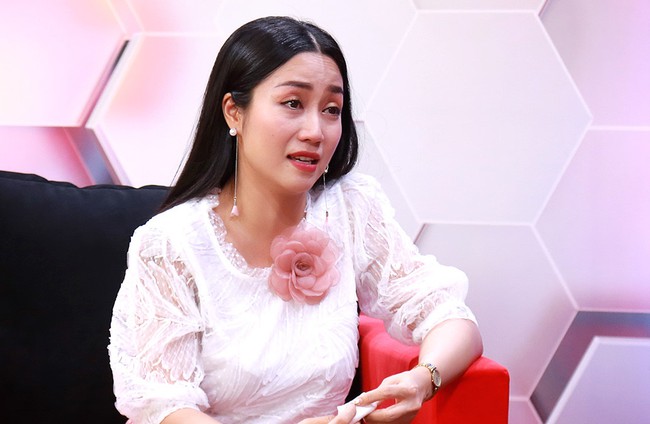 Bị tố gây ách tắc giao thông, Ốc Thanh Vân đáp trả khiến người "bóc phốt" phải xin lỗi - Ảnh 3.