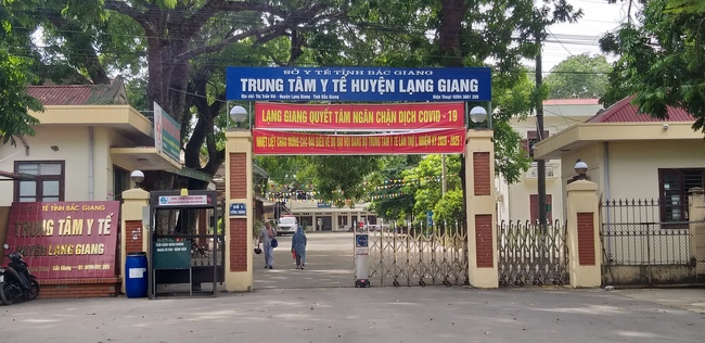 Trung tâm Y tế huyện Lạng Giang nơi ban đầu bệnh nhân đến sinh con
