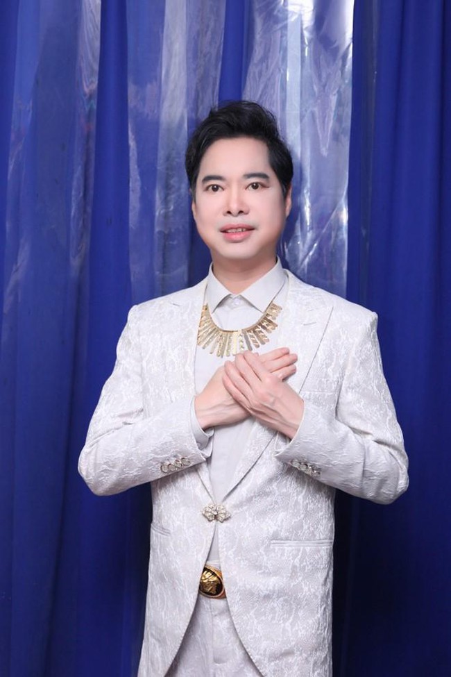 Lộ diện nhân vật tầm cỡ có mức cát xê cao ngất ngưởng, tới mức Hoài Linh còn phải e dè - Ảnh 1.