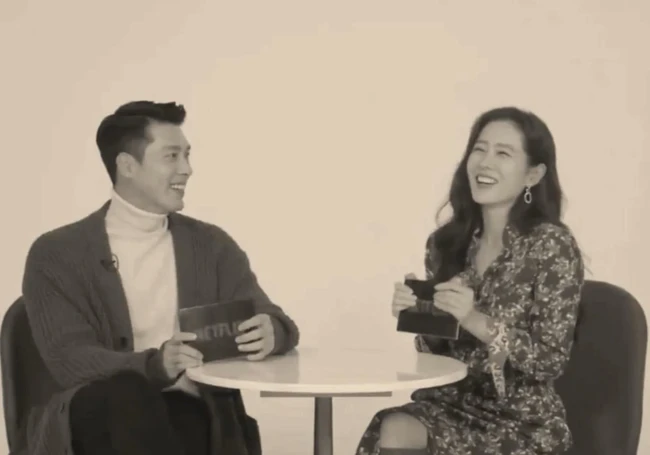 Dẫu có phủ nhận bao nhiêu nhưng Hyun Bin và Son Ye Jin đã bị "vạch trần" chuyện tình cảm thông qua ngôn ngữ cơ thể rõ ràng thế này? - Ảnh 3.