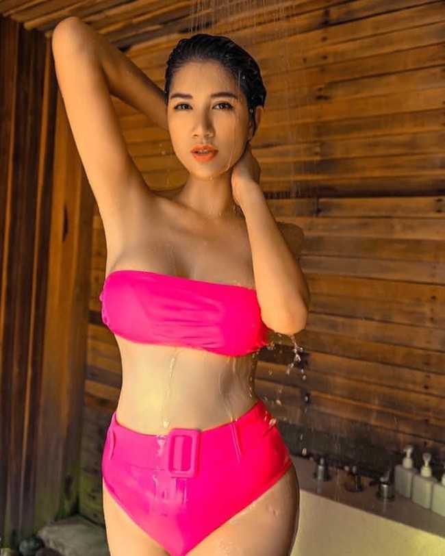 Trang Trần diện bikini khoe eo thon đến ngỡ ngàng nhưng lại bị "bóc phốt" ngay là photoshop - Ảnh 5.